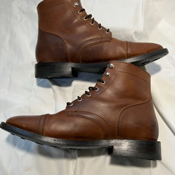 Thursday Captain Boots, men’s 10.5 - Picture 5 of 9